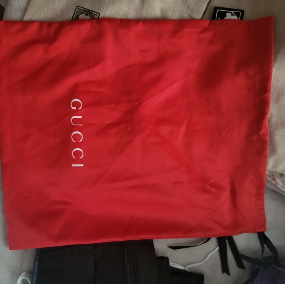 Authentic Guggi shopping bag - Picture 8 of 14